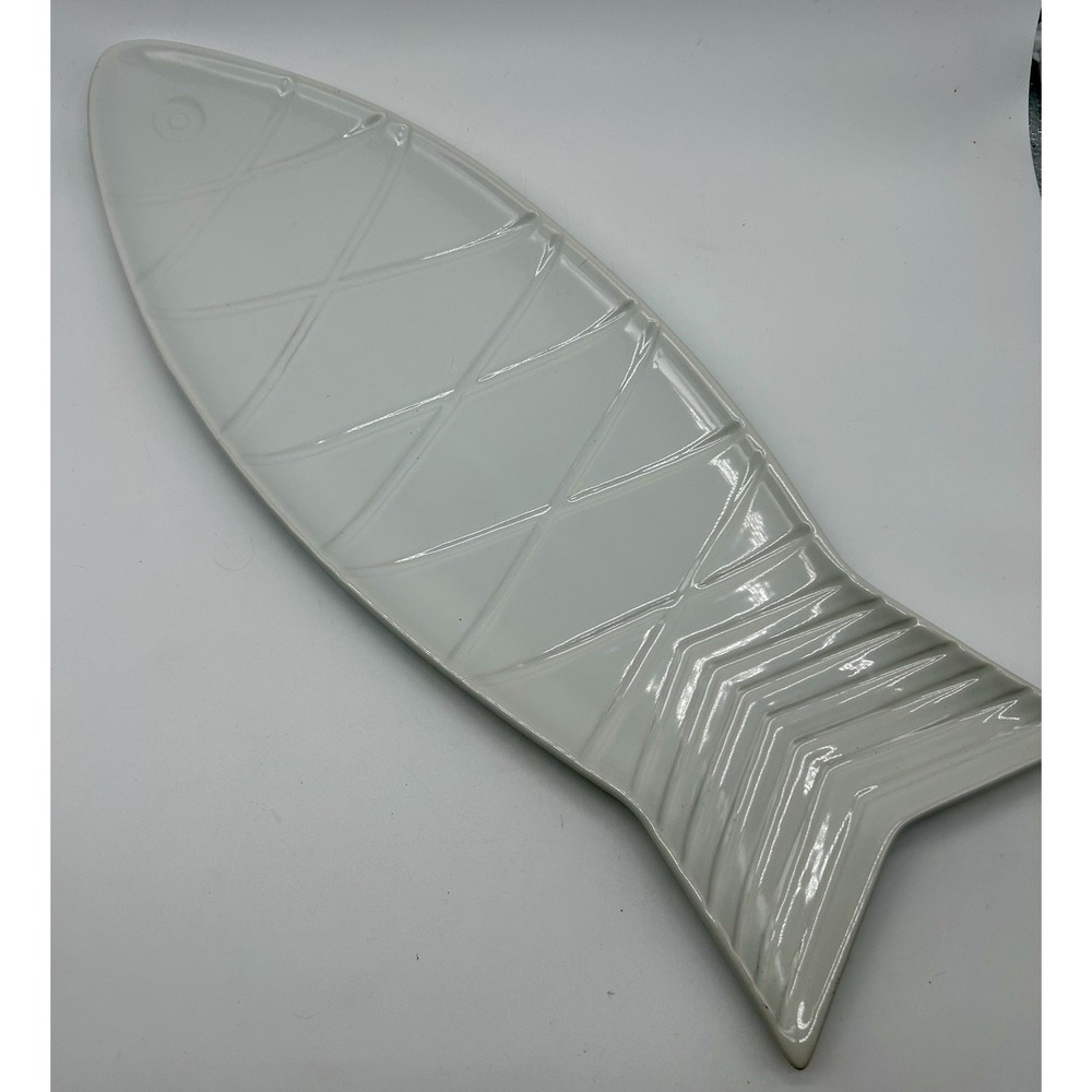 Crate and Barrel White Fish Large Serving Platter Dish Plate Ceramic Nautical